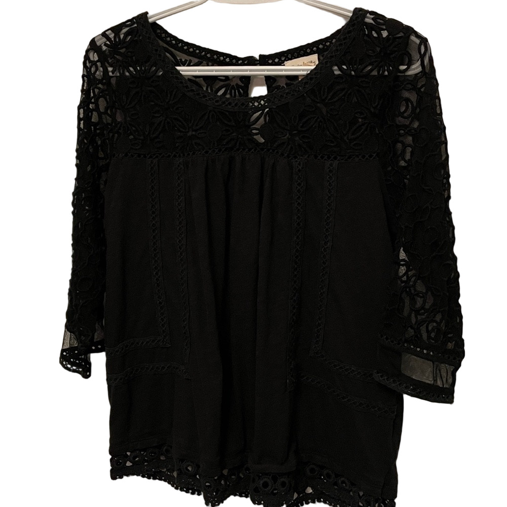 Women’s Meadow Rue Black Top Size Medium